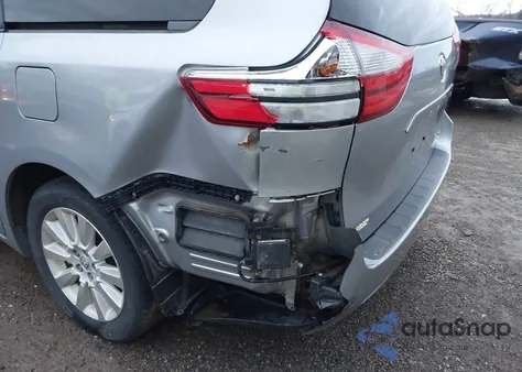 2015 Toyota Sienna Xle 7 Passenger z USA, uszkodzony, nr VIN 5TDDK3DC8FS104016